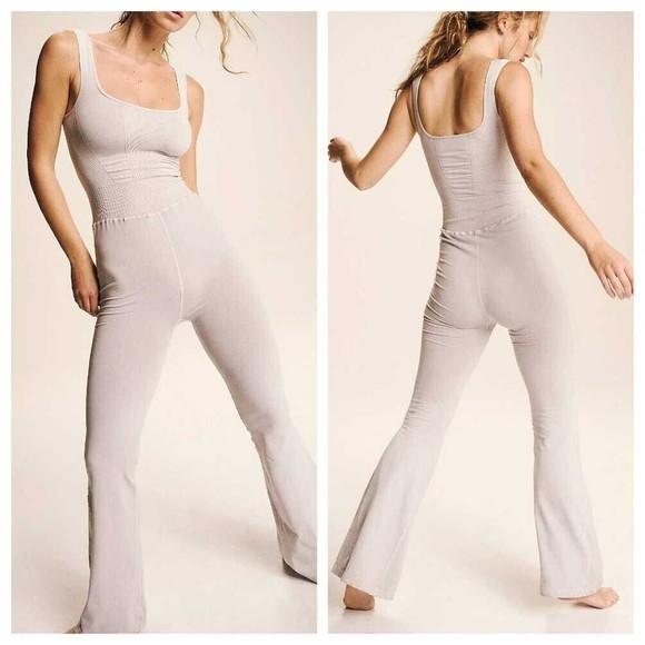 Free People Womens Medium Large Good Karma Flared One Piece Ice Gray Athleisure - Picture 9 of 9